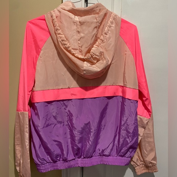 Fashion Nova 2 Piece Set Pull Over Hoodie & Wind Breaker-Large - Picture 3 of 6